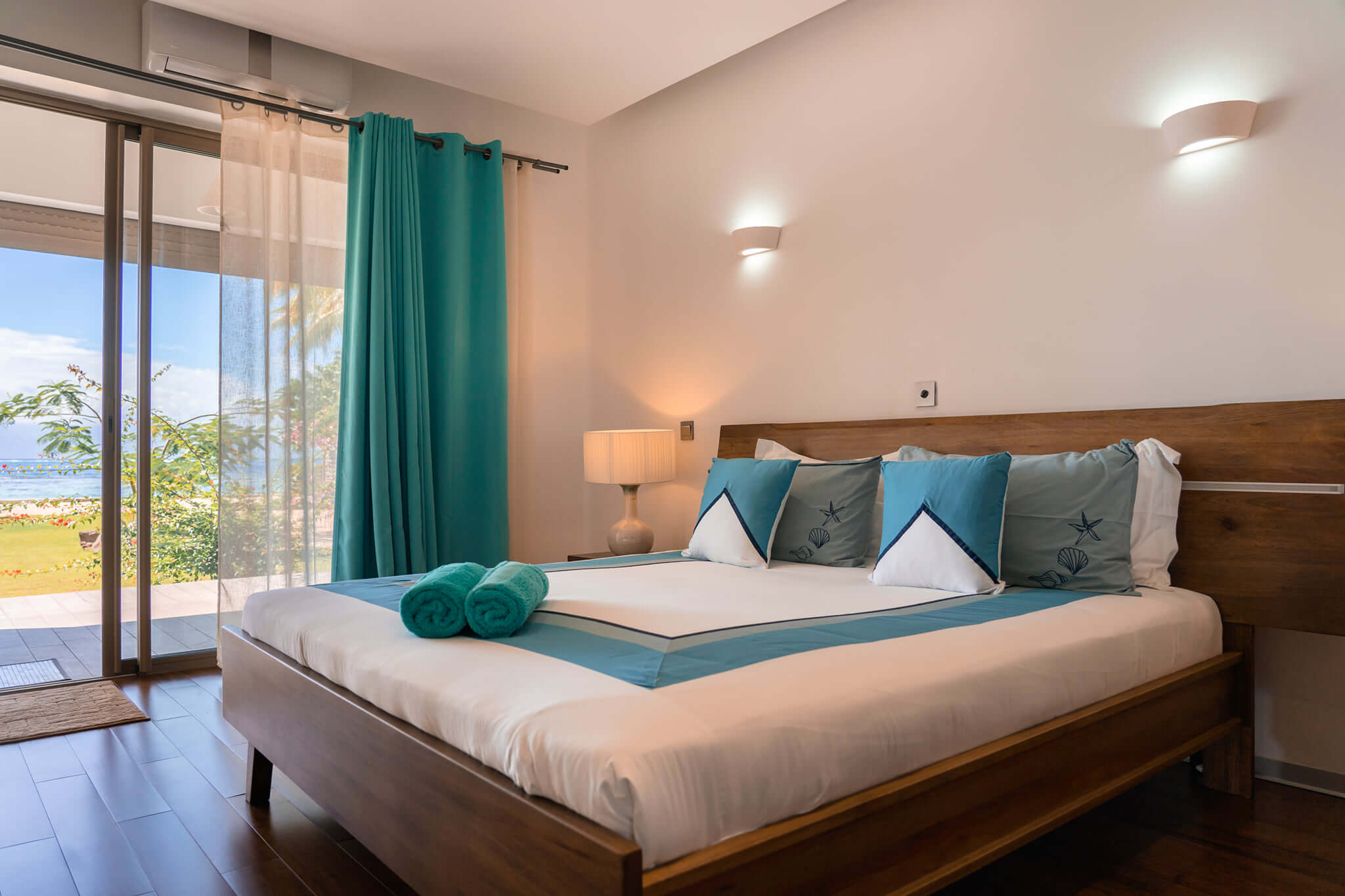 Chambre 1 — King size, climatisation, Smart TV