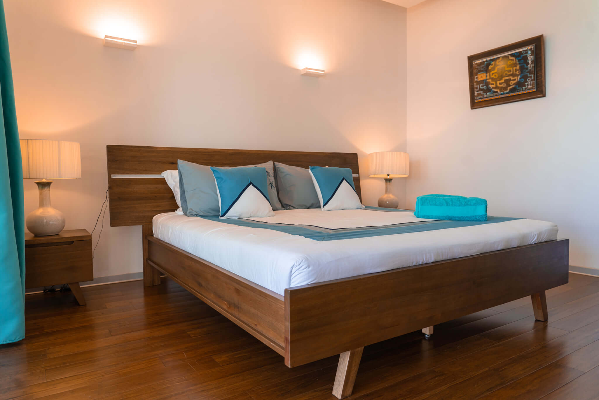 Chambre 2 — King size, vue jardin